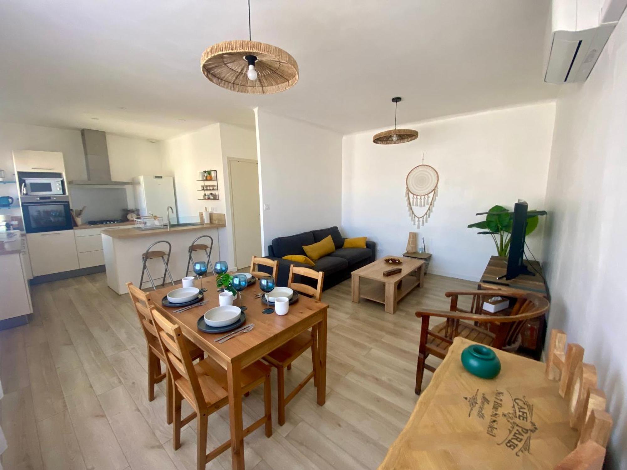 Au Bord De La Camargue Apartment Aubord Exterior photo
